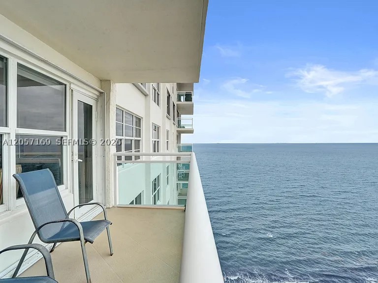 PLAYA DEL MAR CONDO - Residential