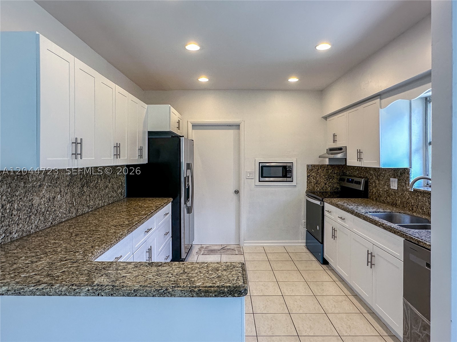 CORAL GABLES GRANADA SEC - Residential Lease