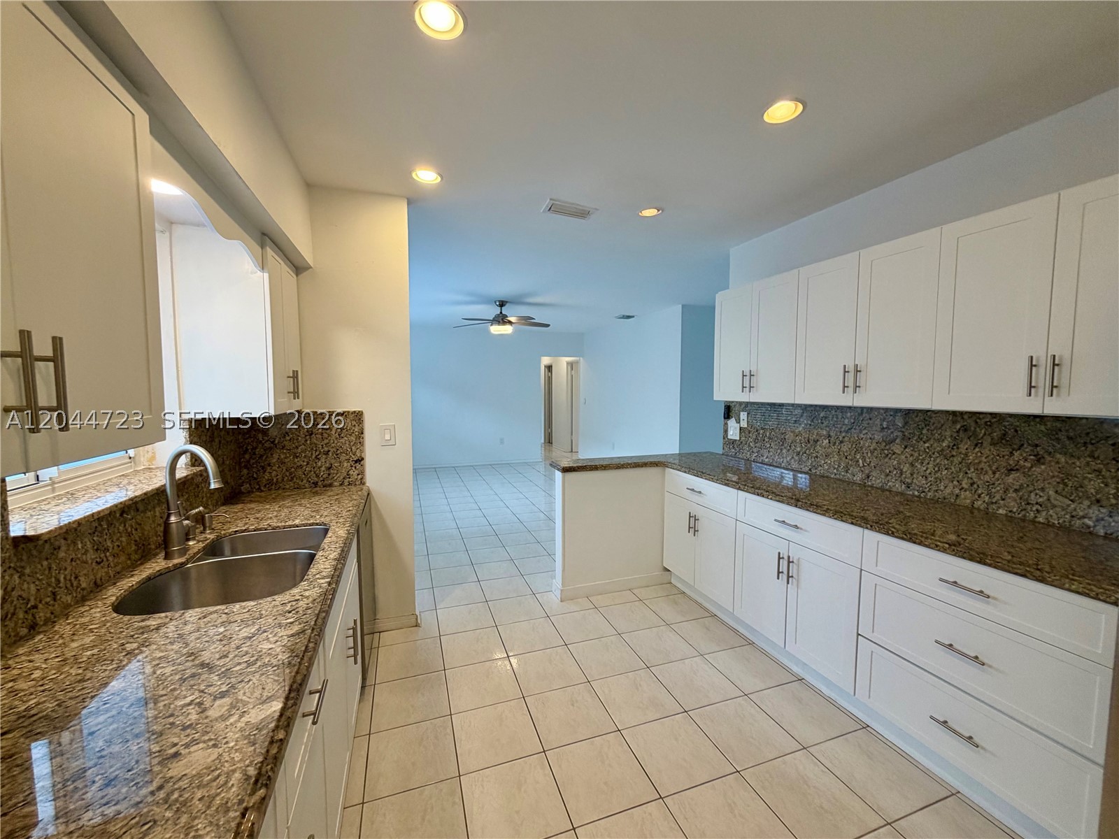 CORAL GABLES GRANADA SEC - Residential Lease