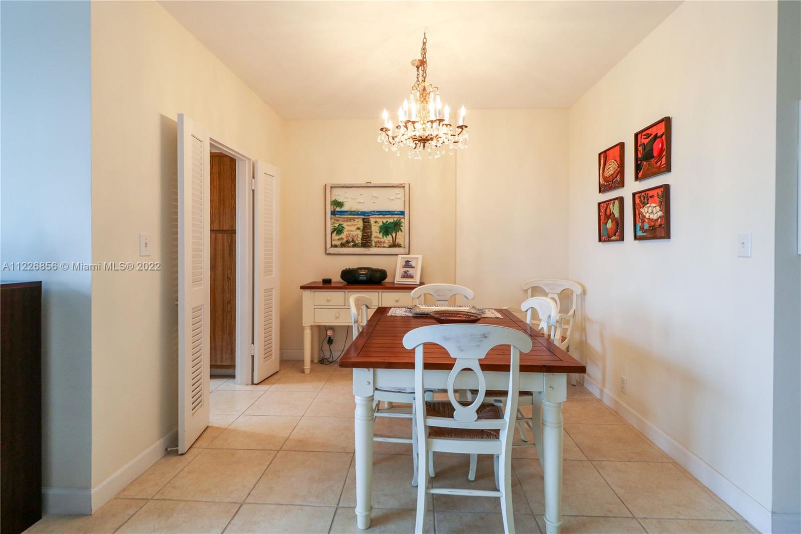 MIMOSA CONDO - Residential