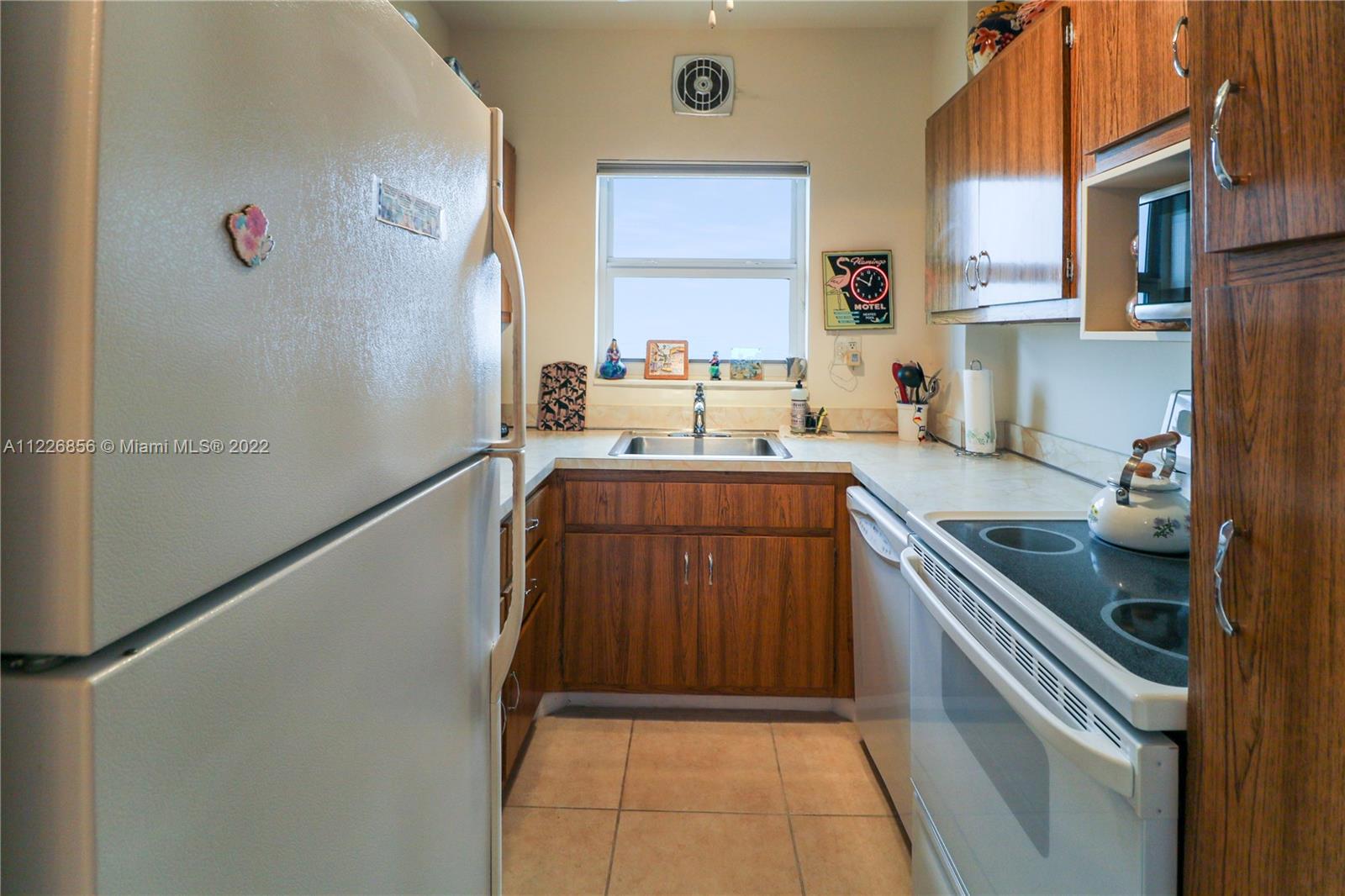MIMOSA CONDO - Residential