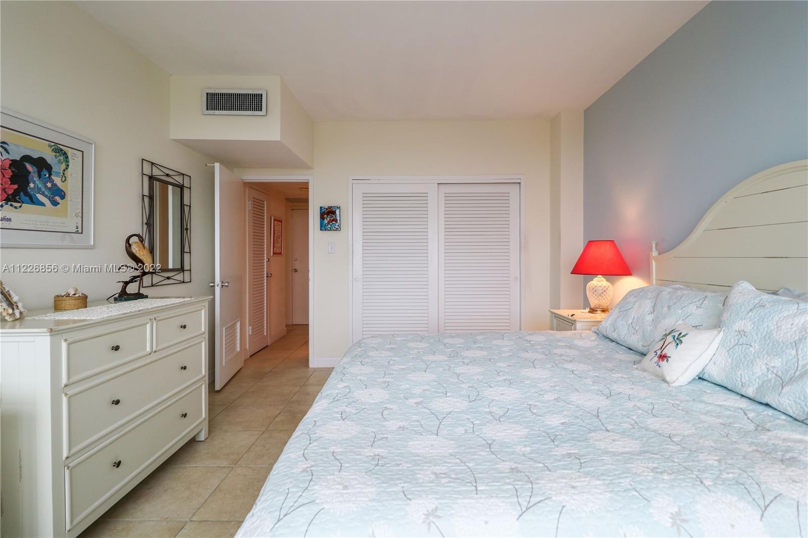 MIMOSA CONDO - Residential