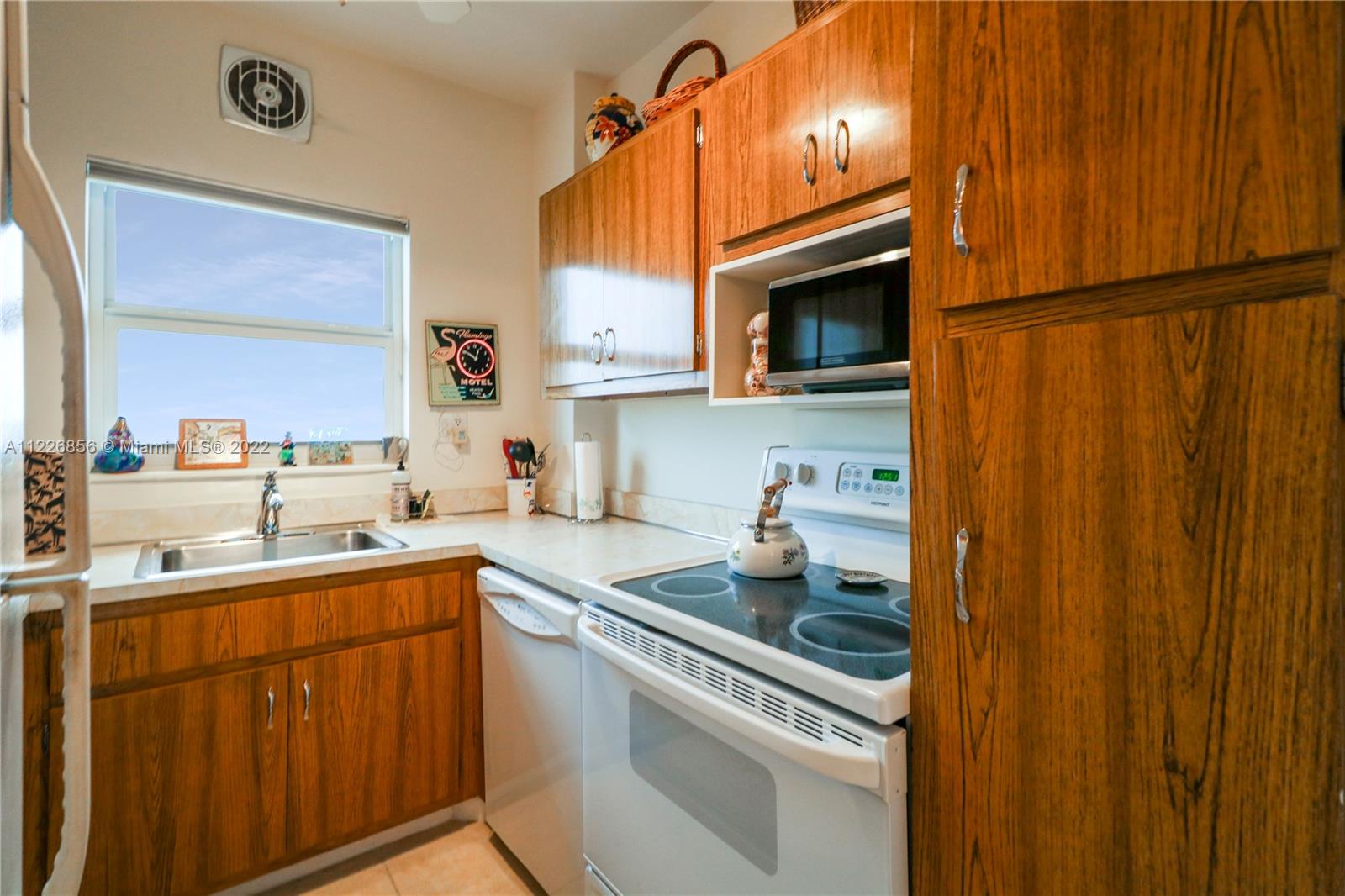 MIMOSA CONDO - Residential