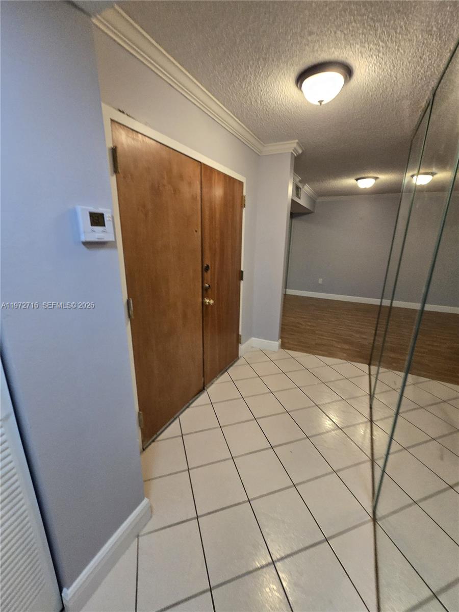 PENINSULA AT INTL GARDENS - Residential Lease
