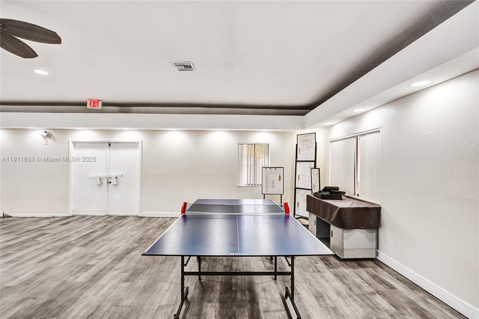 BARCLAY AT HAMPTONS WEST - Residential