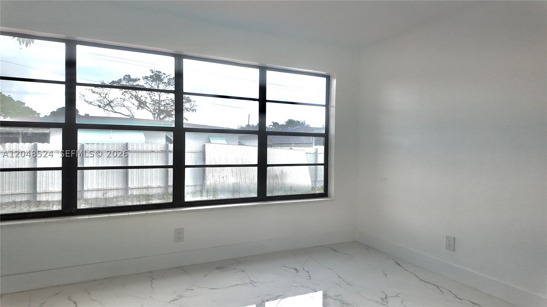 MIRAMAR SEC 10 - Residential
