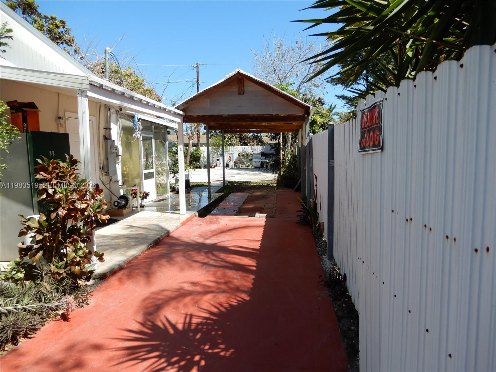 CUTLER RIDGE PINES - Residential