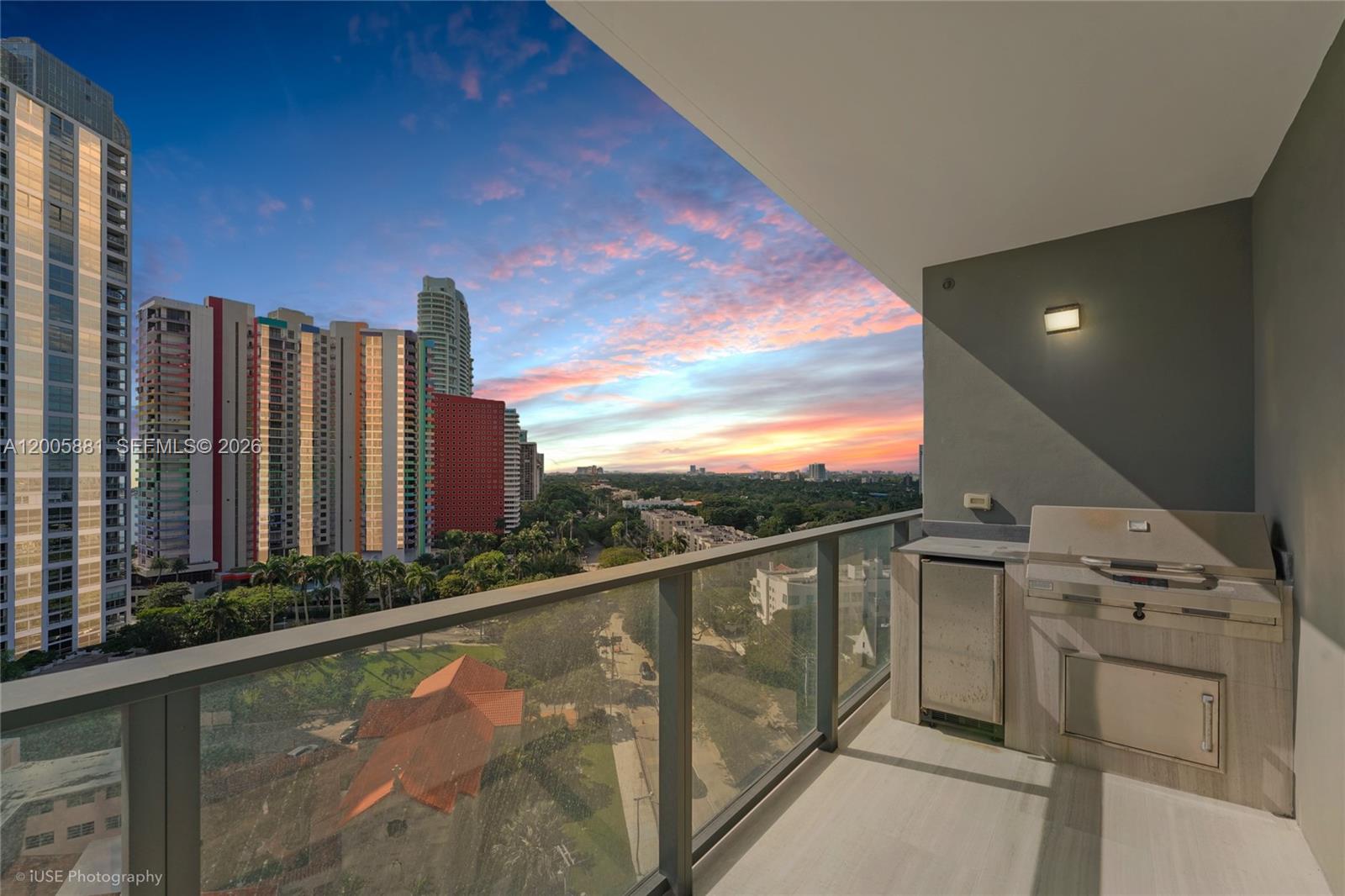 ECHO BRICKELL CONDO - Residential