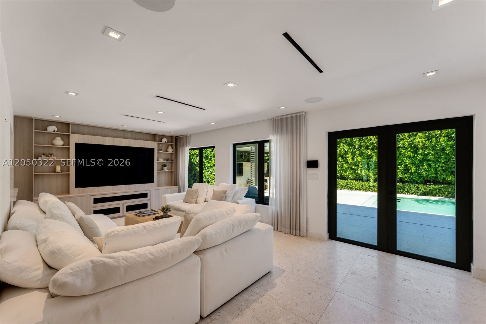 NORMANDY GOLF COURSE - Residential
