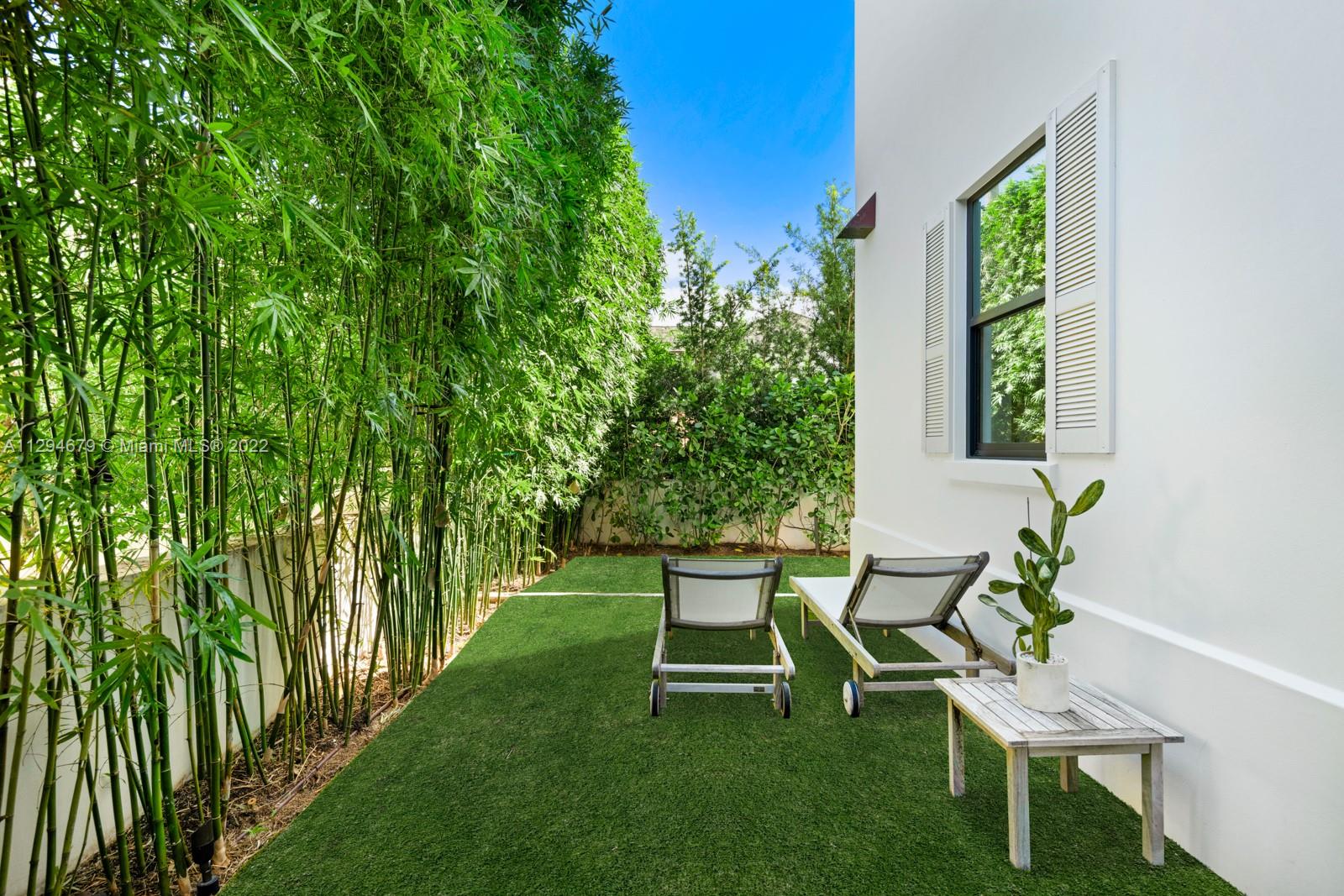 BUNGALOW PARK ADD - Residential