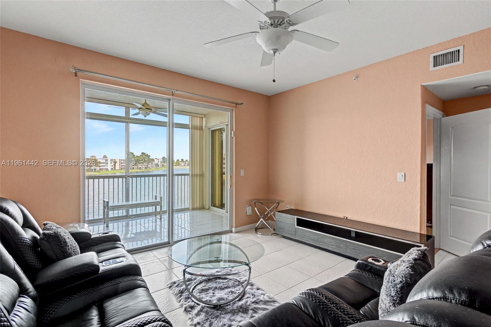 SOUTHAMPTON CONDOMINIUM F - Residential