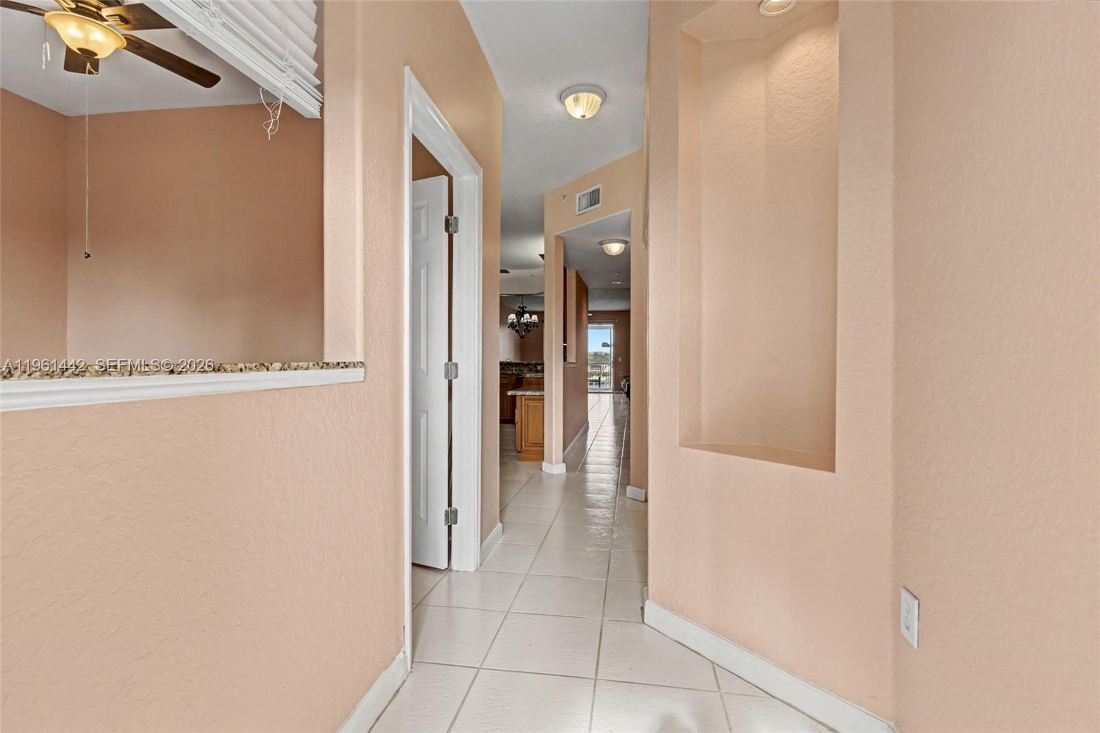 SOUTHAMPTON CONDOMINIUM F - Residential