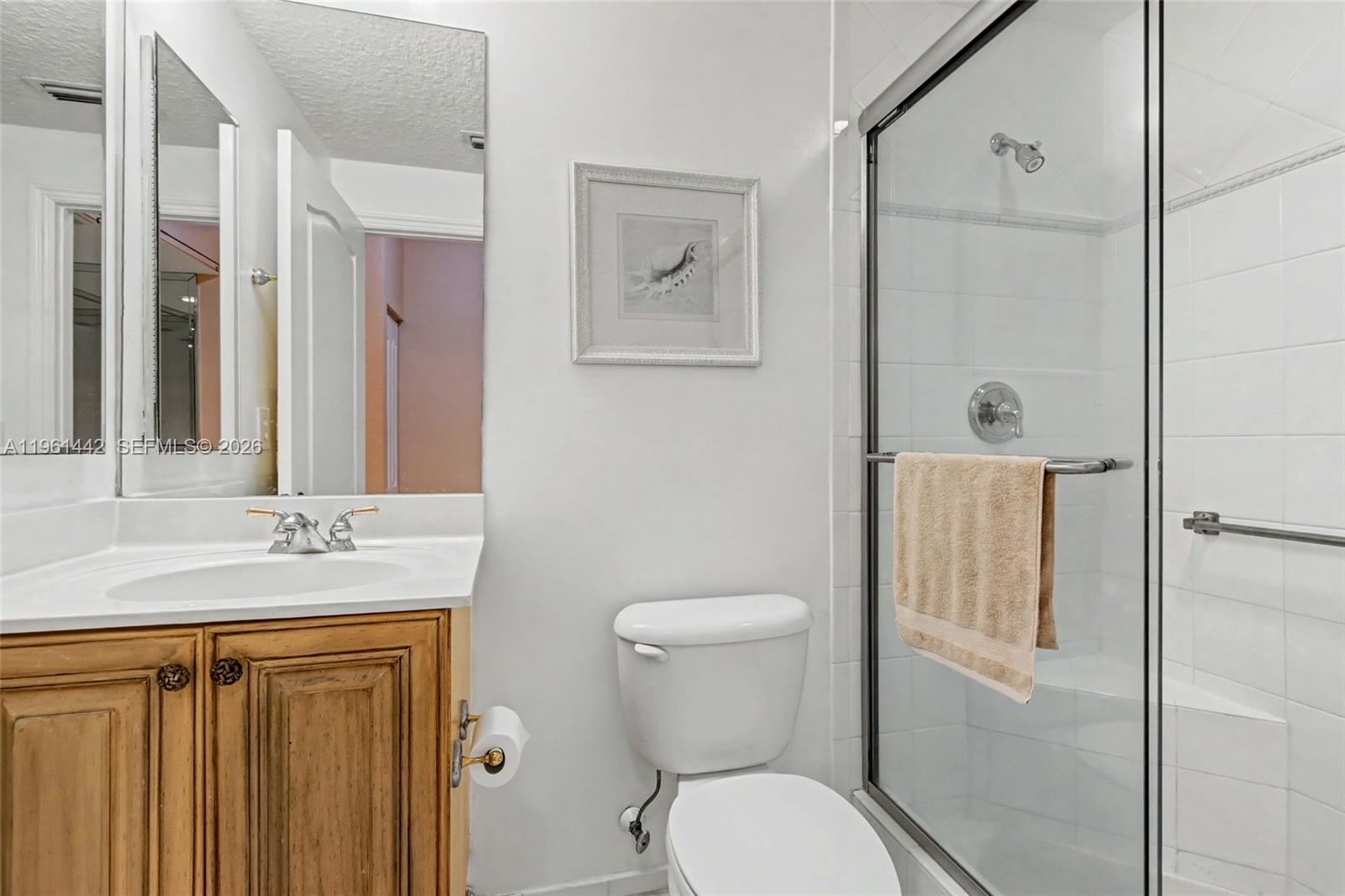 SOUTHAMPTON CONDOMINIUM F - Residential