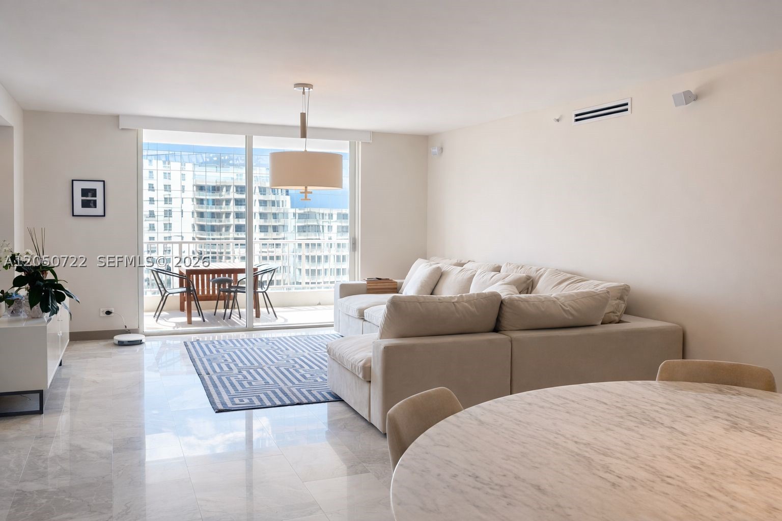 COURVOISIER COURTS CONDO - Residential Lease