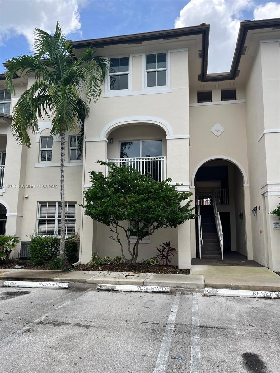 Elegant 3-Bedroom Condo in St. Moritz, Doral – Rare 2-Parking Unit
Discover this beautifully maintained 3-bedroom, 2.5-bathroom condo located in the prestigious St. Moritz community of Doral. Situated on the second floor, this spacious 1,280 sq ft unit offers a bright, open layout with abundant natural light. A rare highlight: this unit includes two assigned parking spaces—recorded as #102 and #180—making it one of the few units in the entire community with this premium feature.
Enjoy access to the exclusive Master Doral Clubhouse, offering amenities such as a pool, fitness center, tennis and basketball courts. The location is unbeatable, with top-rated schools, shopping centers, and dining options.2 Assigned Parking Spaces (Records #102 & #180)