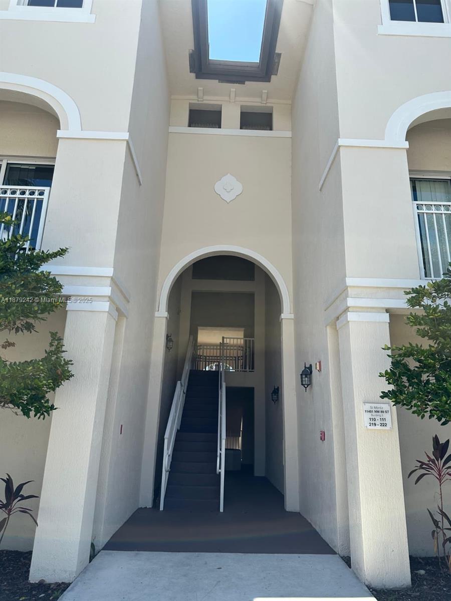 ST MORTIZ AT DORAL CONDO - Residential