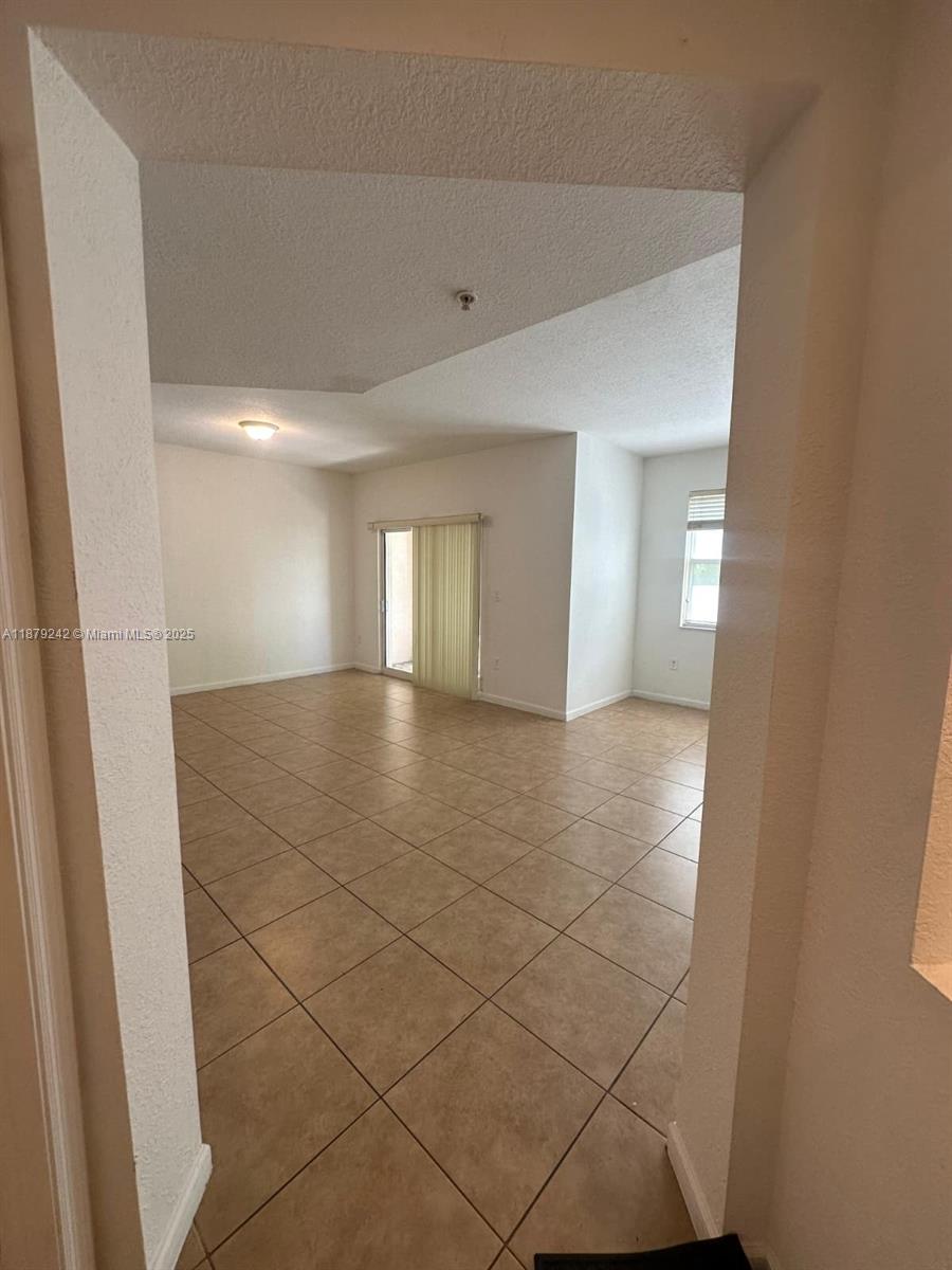 ST MORTIZ AT DORAL CONDO - Residential