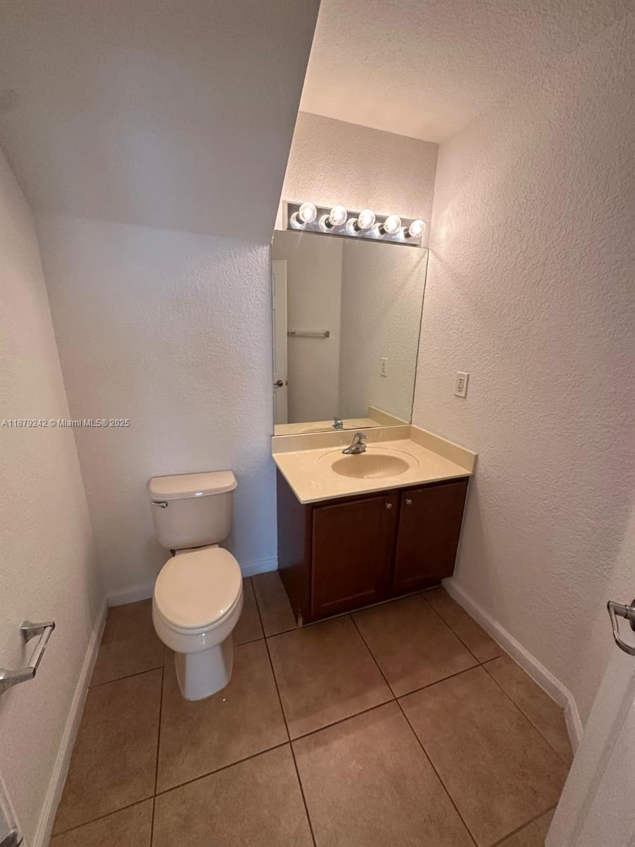 ST MORTIZ AT DORAL CONDO - Residential