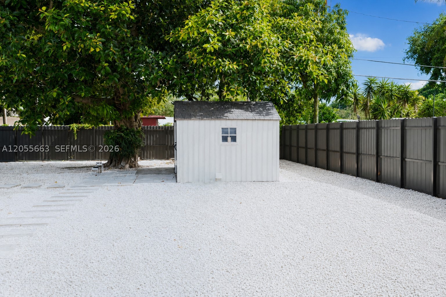 SUNKIST GROVE - Residential