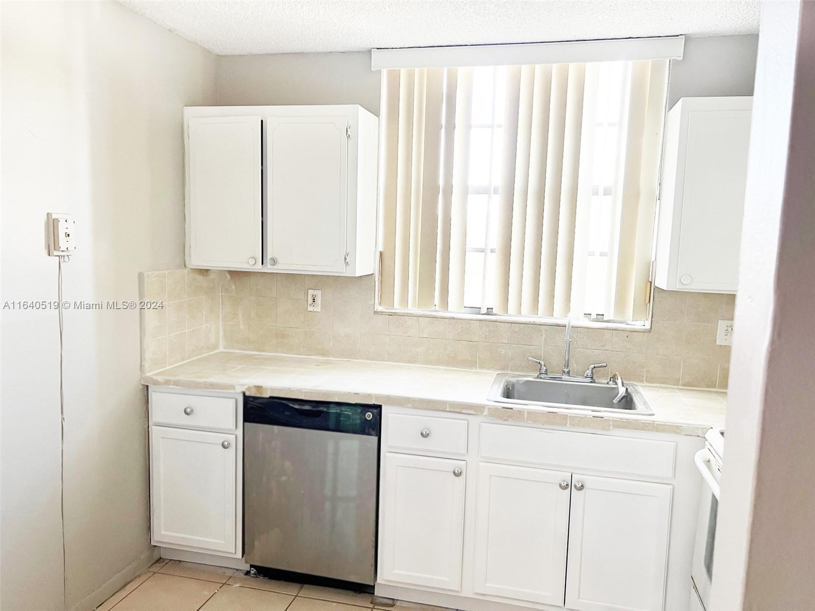 TREE GARDEN CONDO - Residential Lease