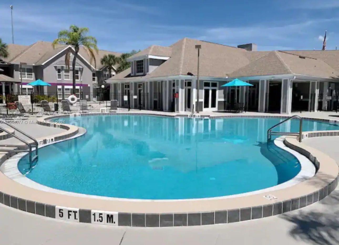 PARWAY PALMS - Residential
