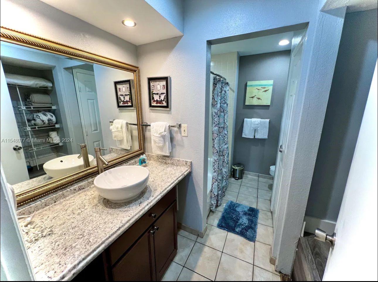 PARWAY PALMS - Residential