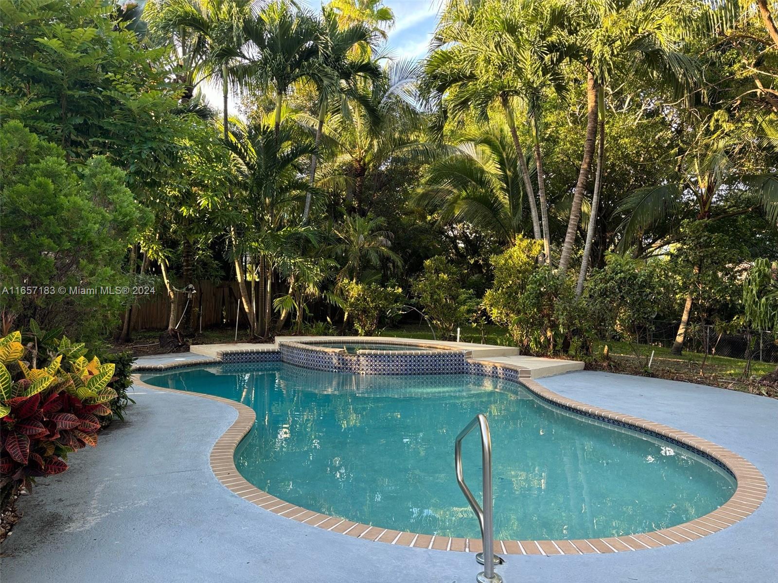 BOULEVARD WOODS WEST SEC - Residential