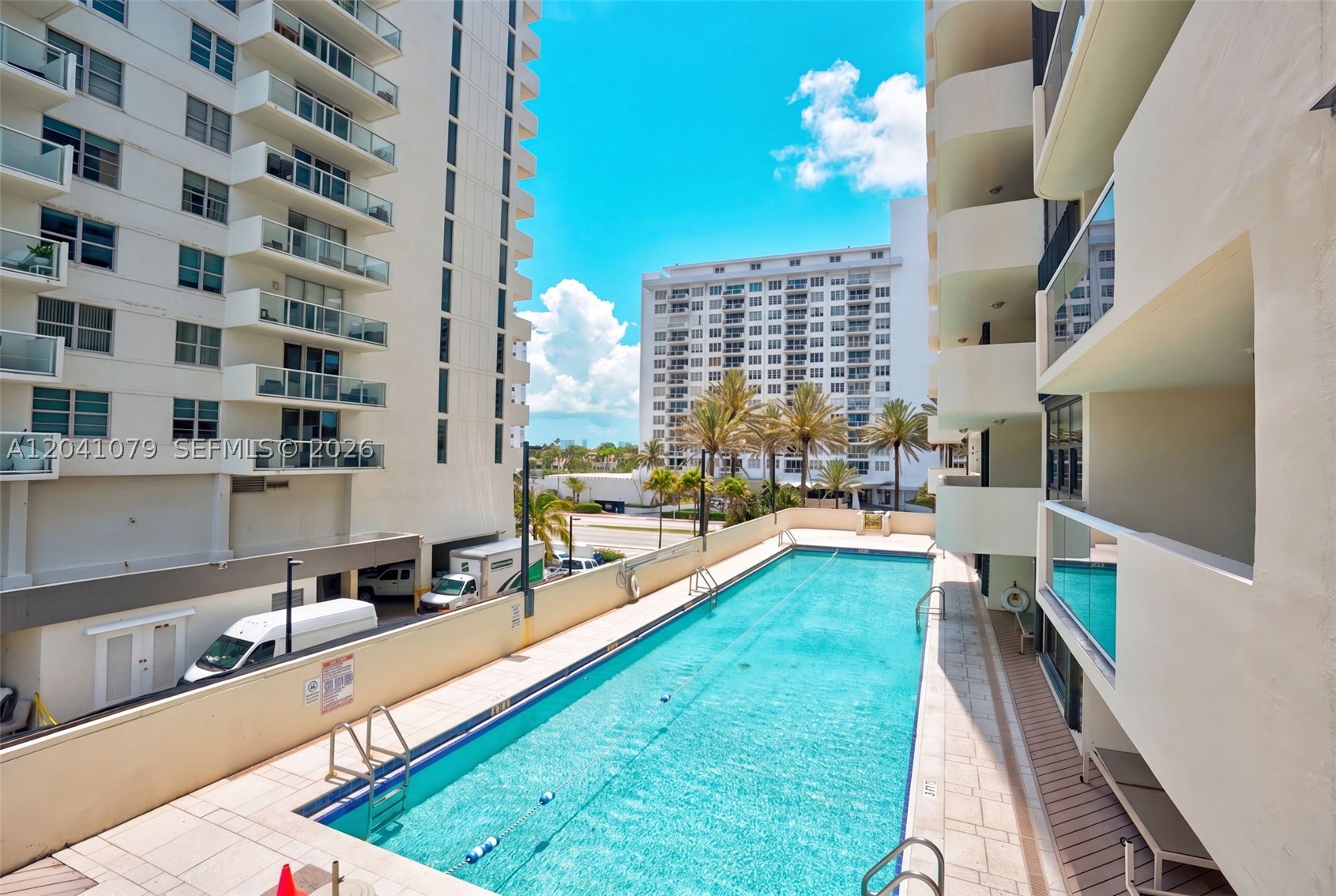 LEXCELLENCE CONDO - Residential