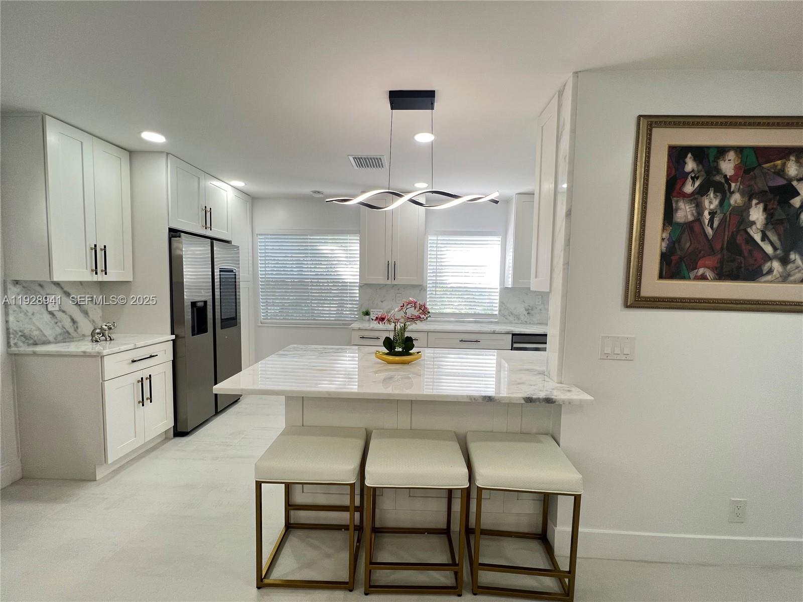 KINGS POINT NORMANDY COND - Residential Lease