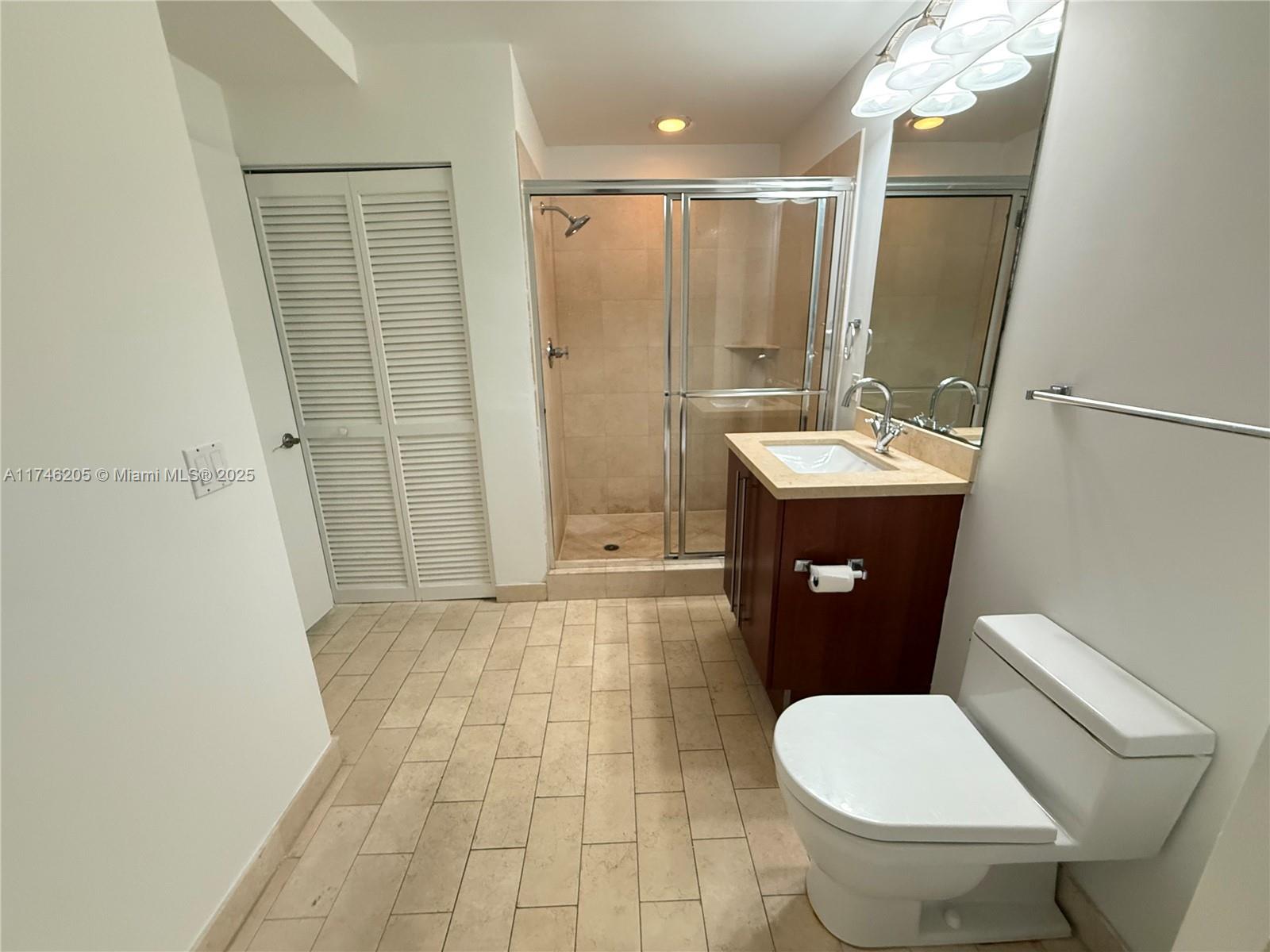 THE AXIS ON BRICKELL II C - Residential Lease