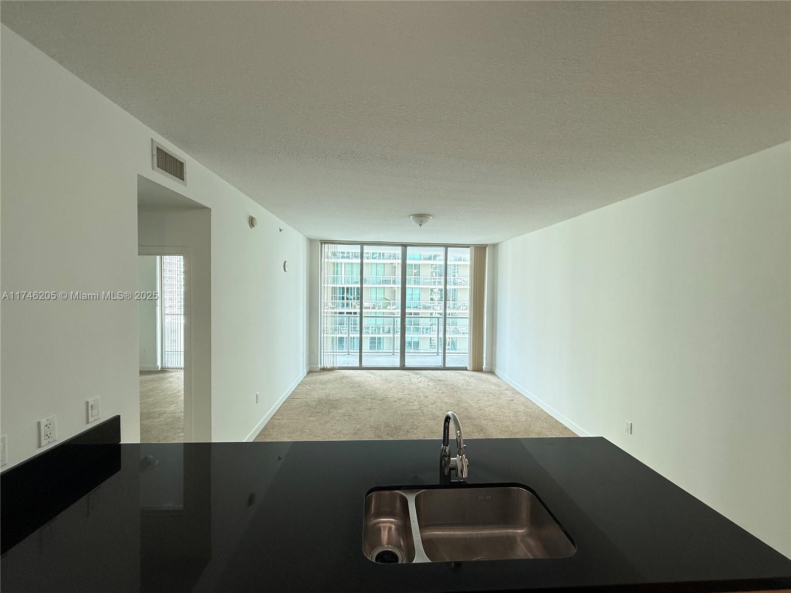 THE AXIS ON BRICKELL II C - Residential Lease