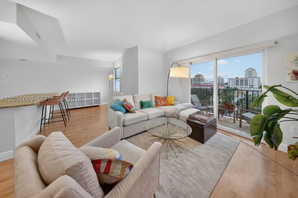GABLES VIEW CONDO - Residential Lease