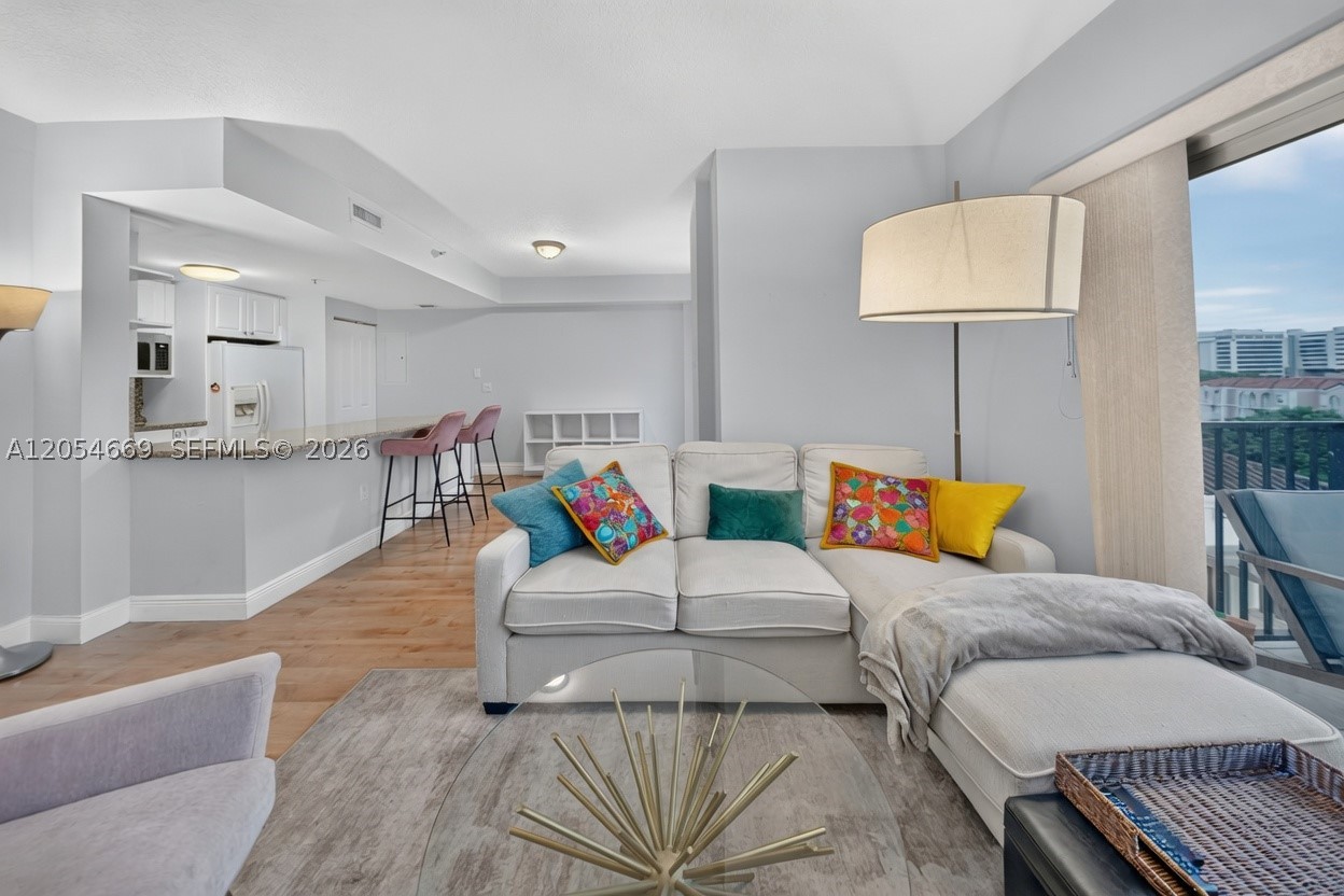 GABLES VIEW CONDO - Residential Lease