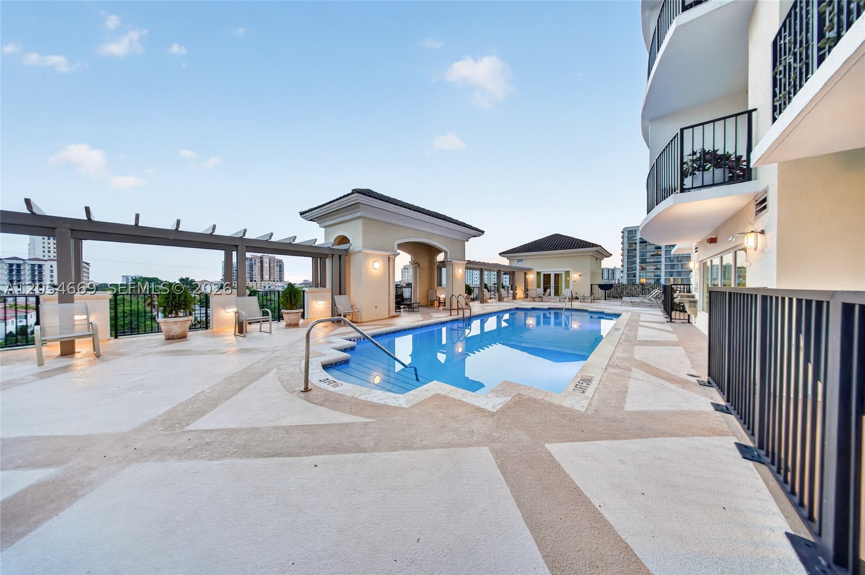 GABLES VIEW CONDO - Residential Lease