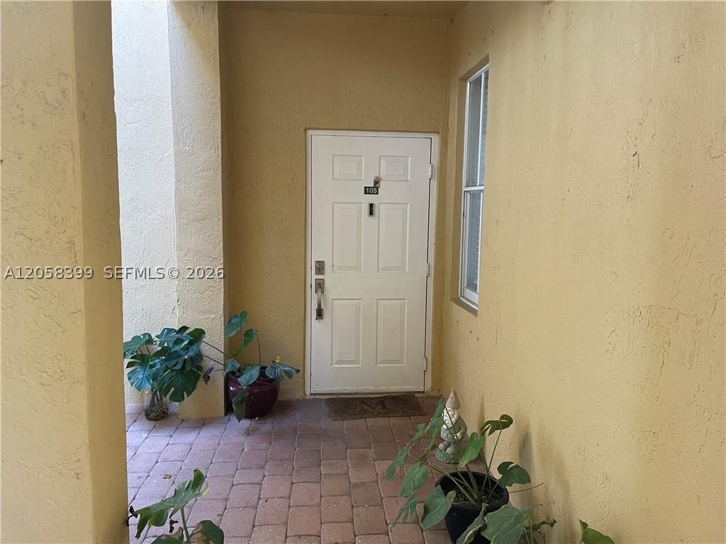 COURTYARDS TWO CONDO - Residential