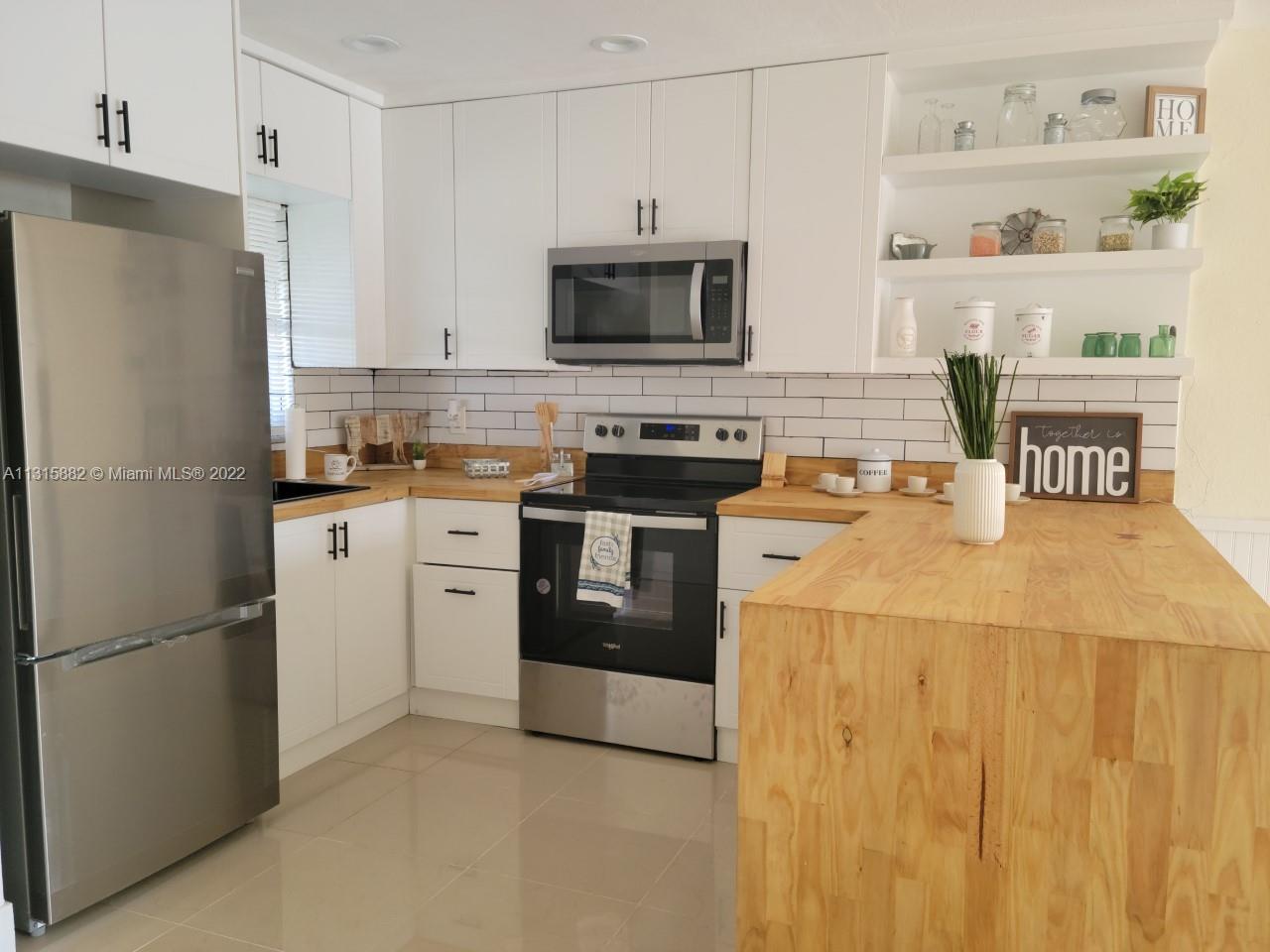 TAMARAC LAKES NORTH 2ND S - Residential