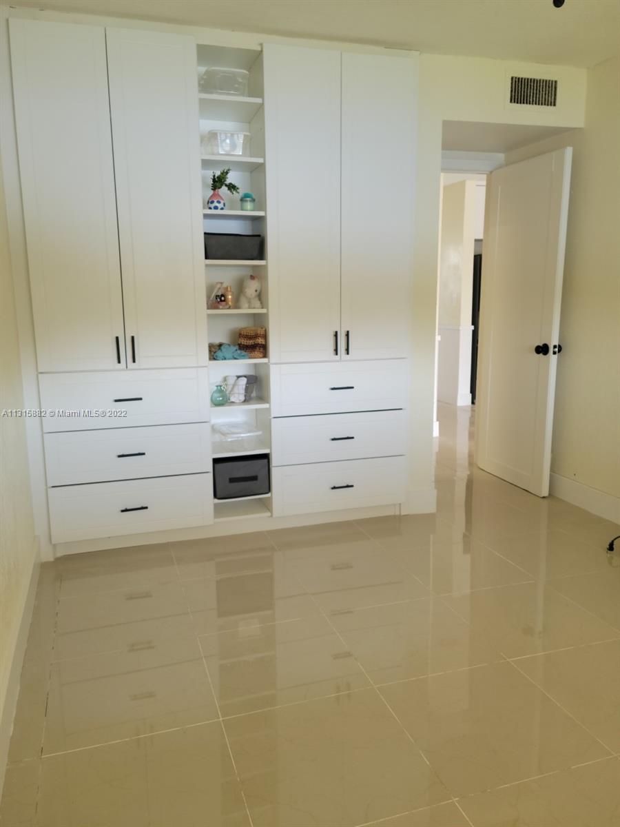 TAMARAC LAKES NORTH 2ND S - Residential
