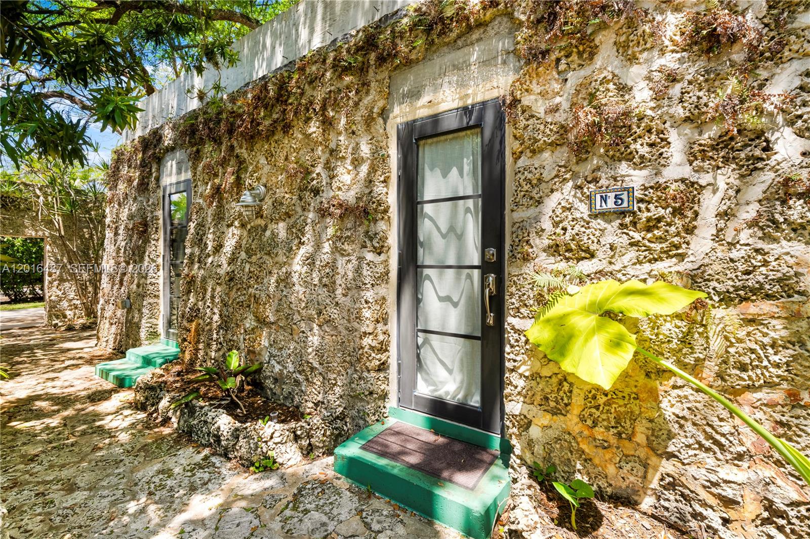 Coral Gables Riviera Sec - Residential
