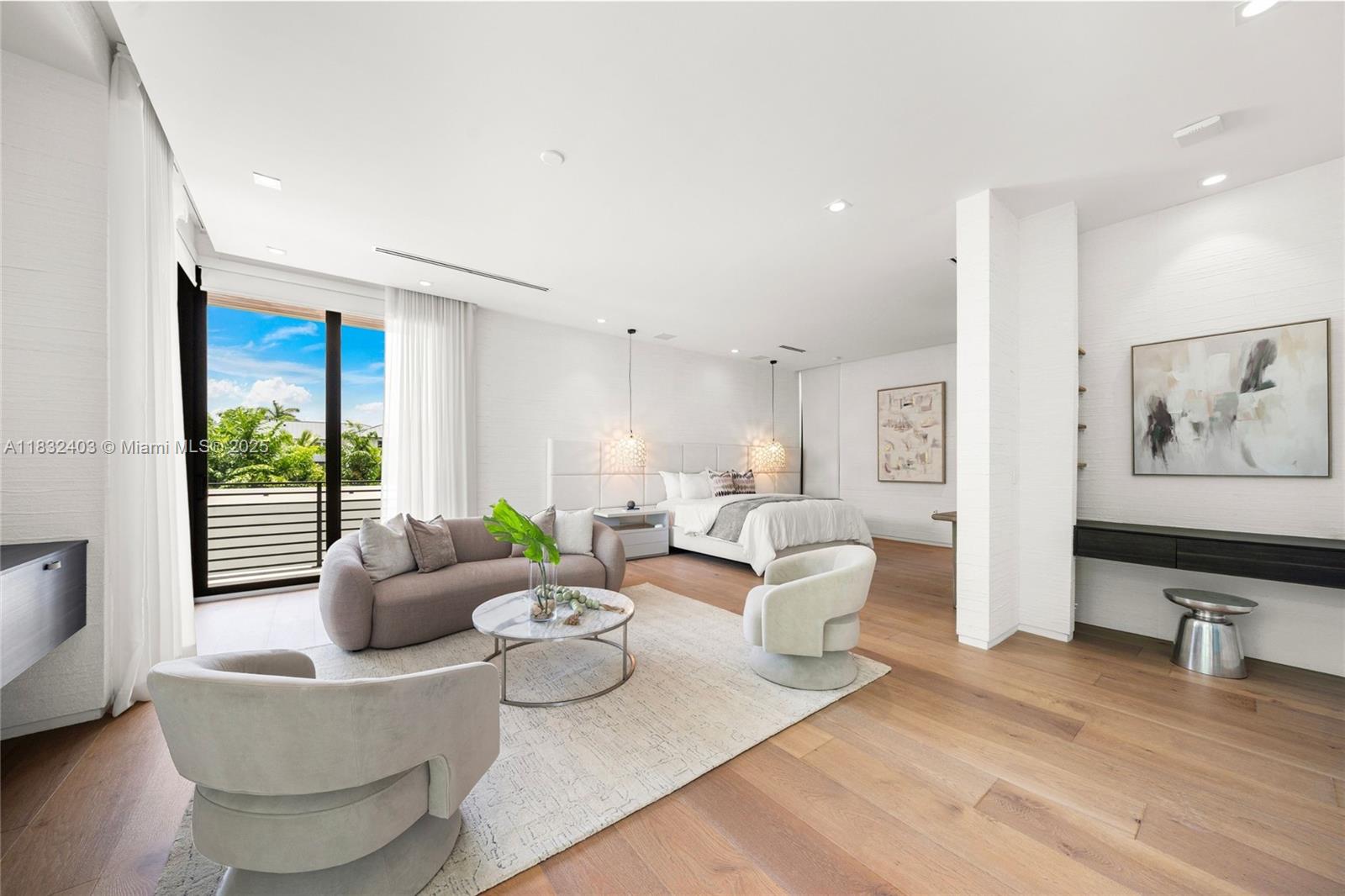 GRANADA PARK AMD - Residential