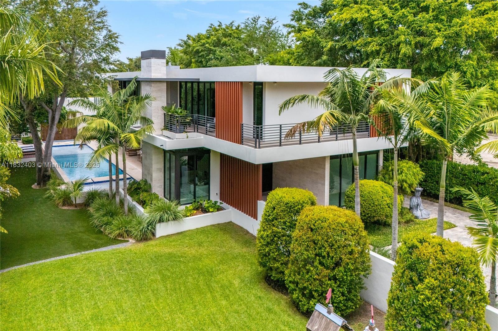 GRANADA PARK AMD - Residential