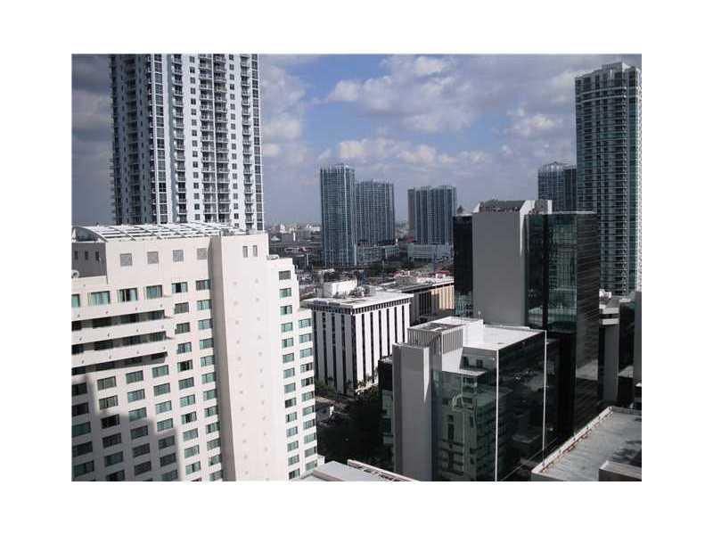 THE CLUB AT BRICKELL BAY - Residential Lease