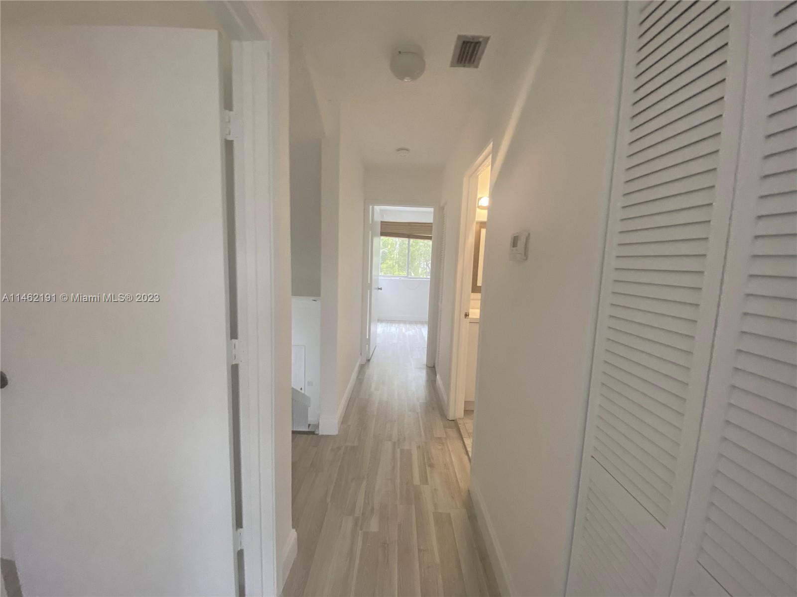 WOODGATE 6 CONDO - Residential Lease
