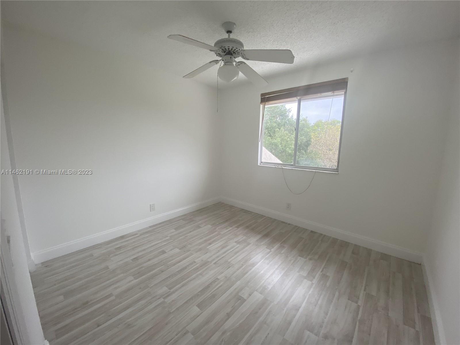 WOODGATE 6 CONDO - Residential Lease