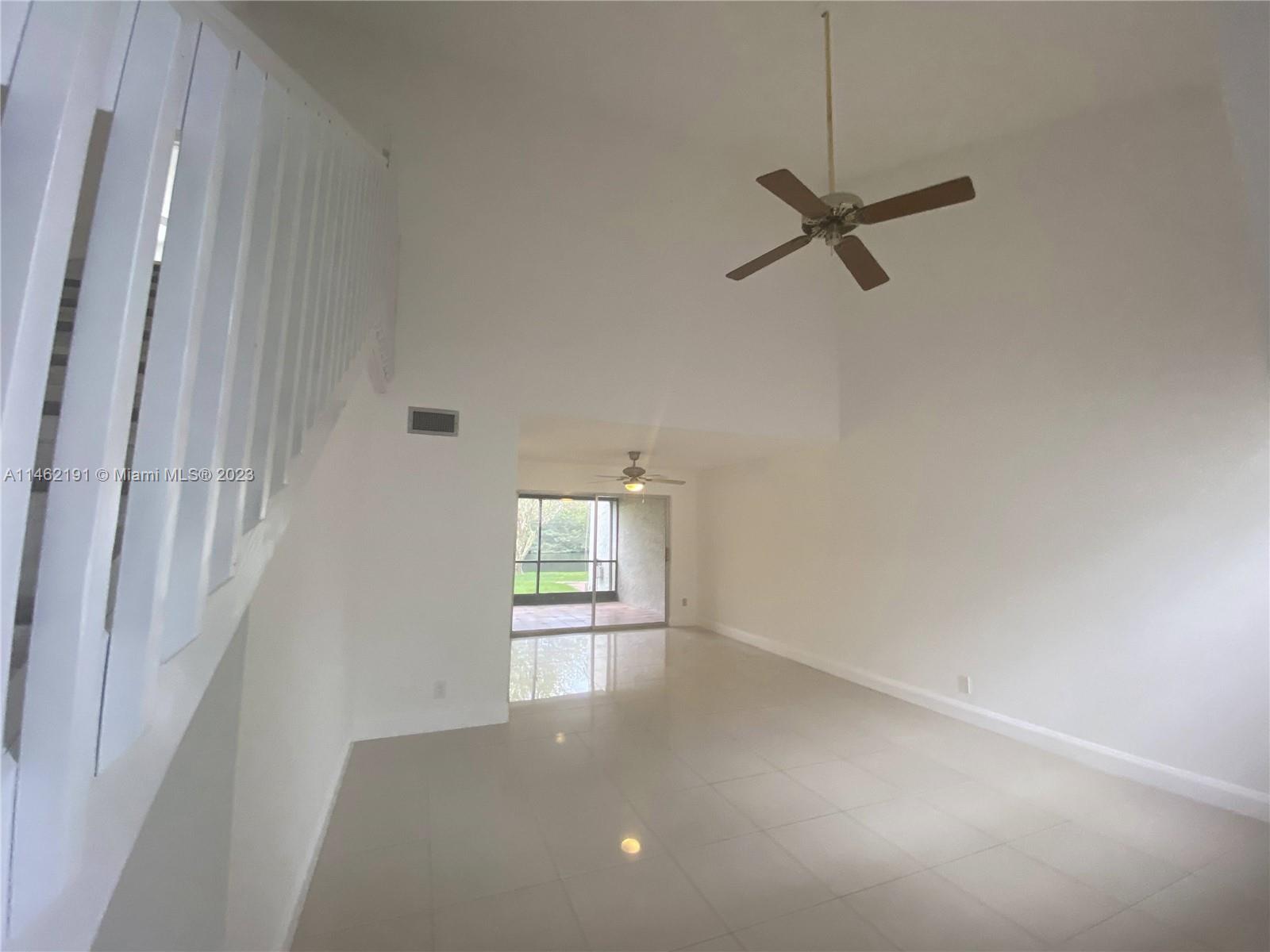 WOODGATE 6 CONDO - Residential Lease