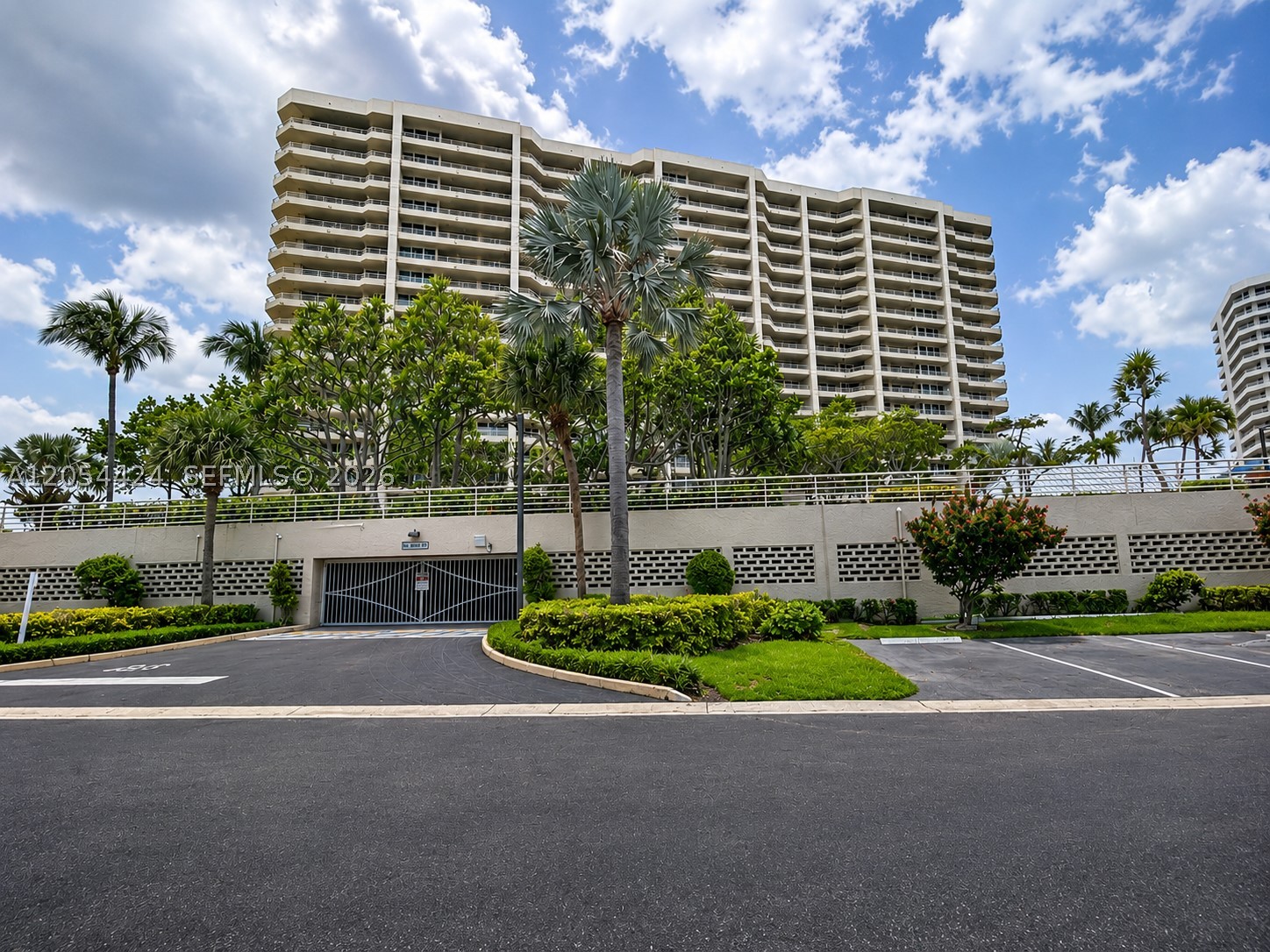 SEA RANCH CLUB OF BOCA II - Residential Lease