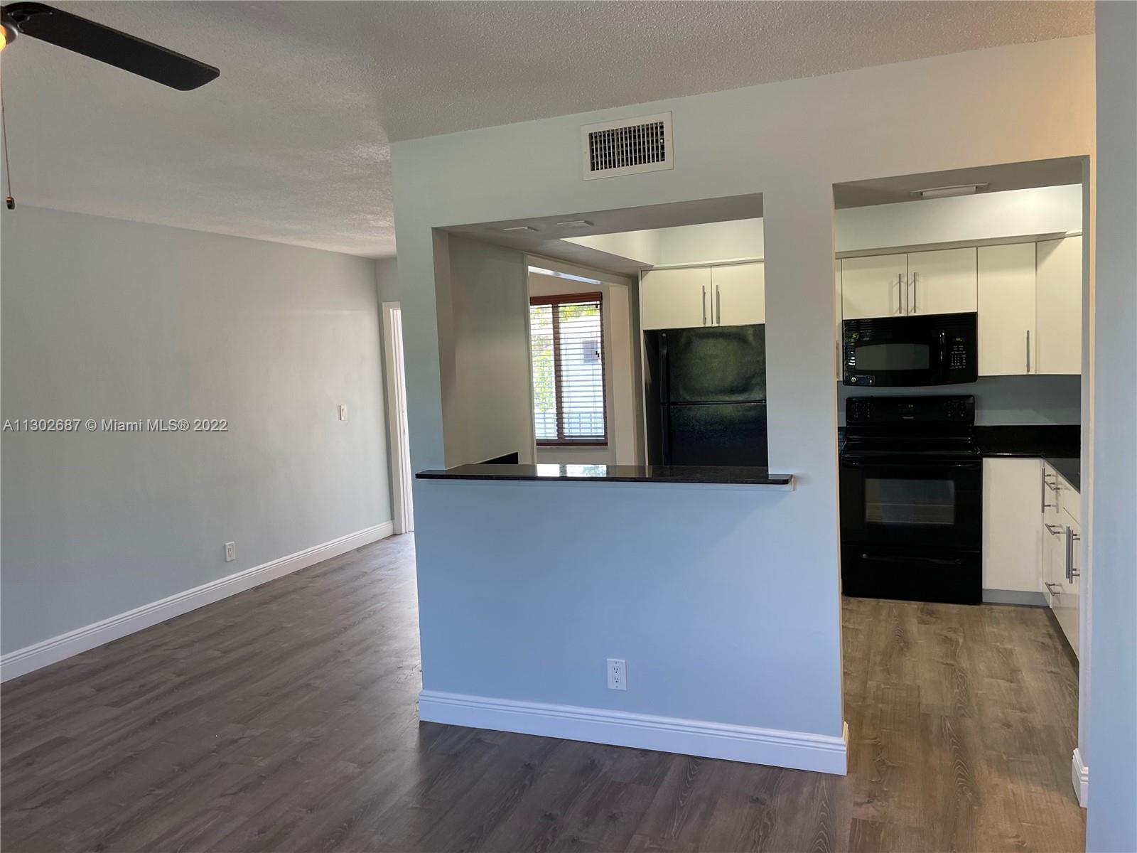 MIDDLE RIVER ESTATES - Residential Lease