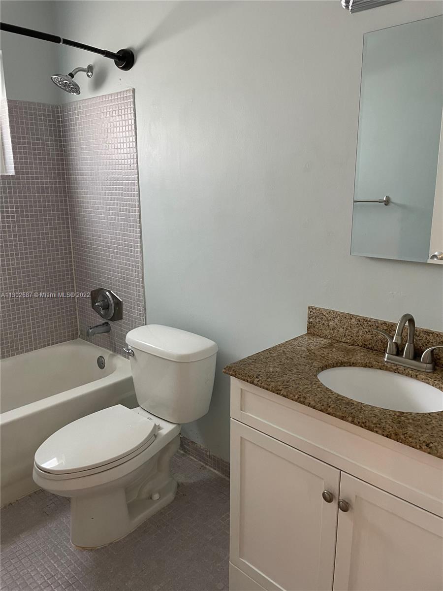 MIDDLE RIVER ESTATES - Residential Lease