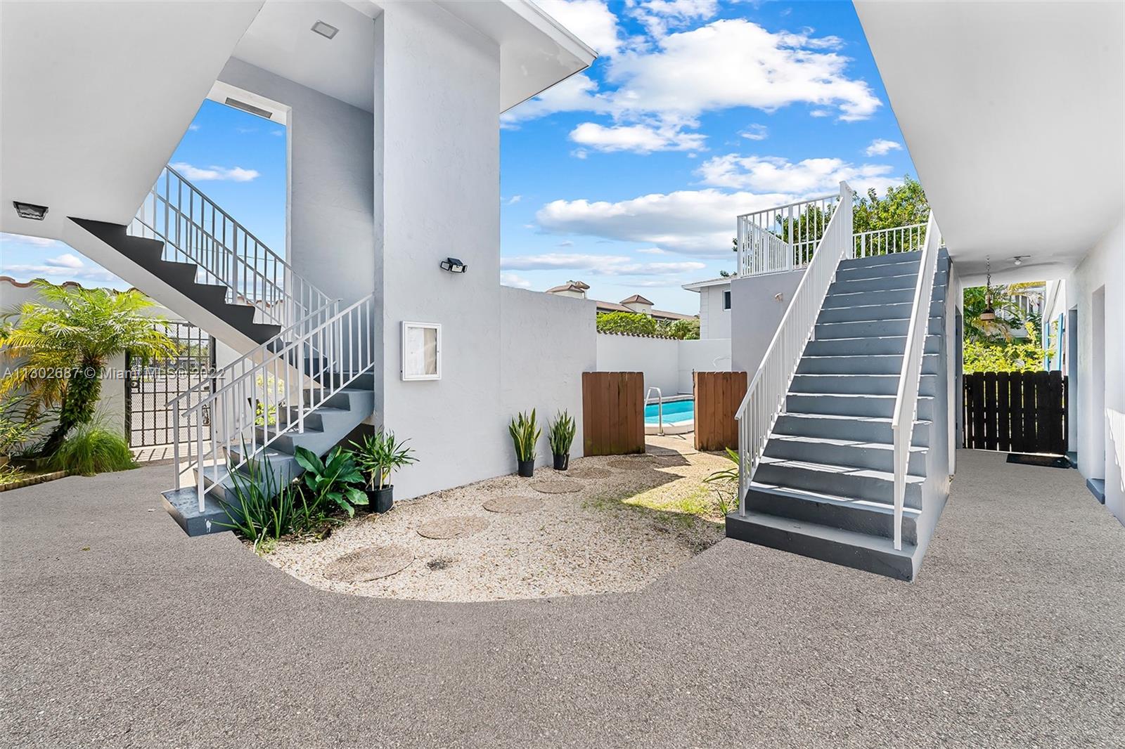 MIDDLE RIVER ESTATES - Residential Lease