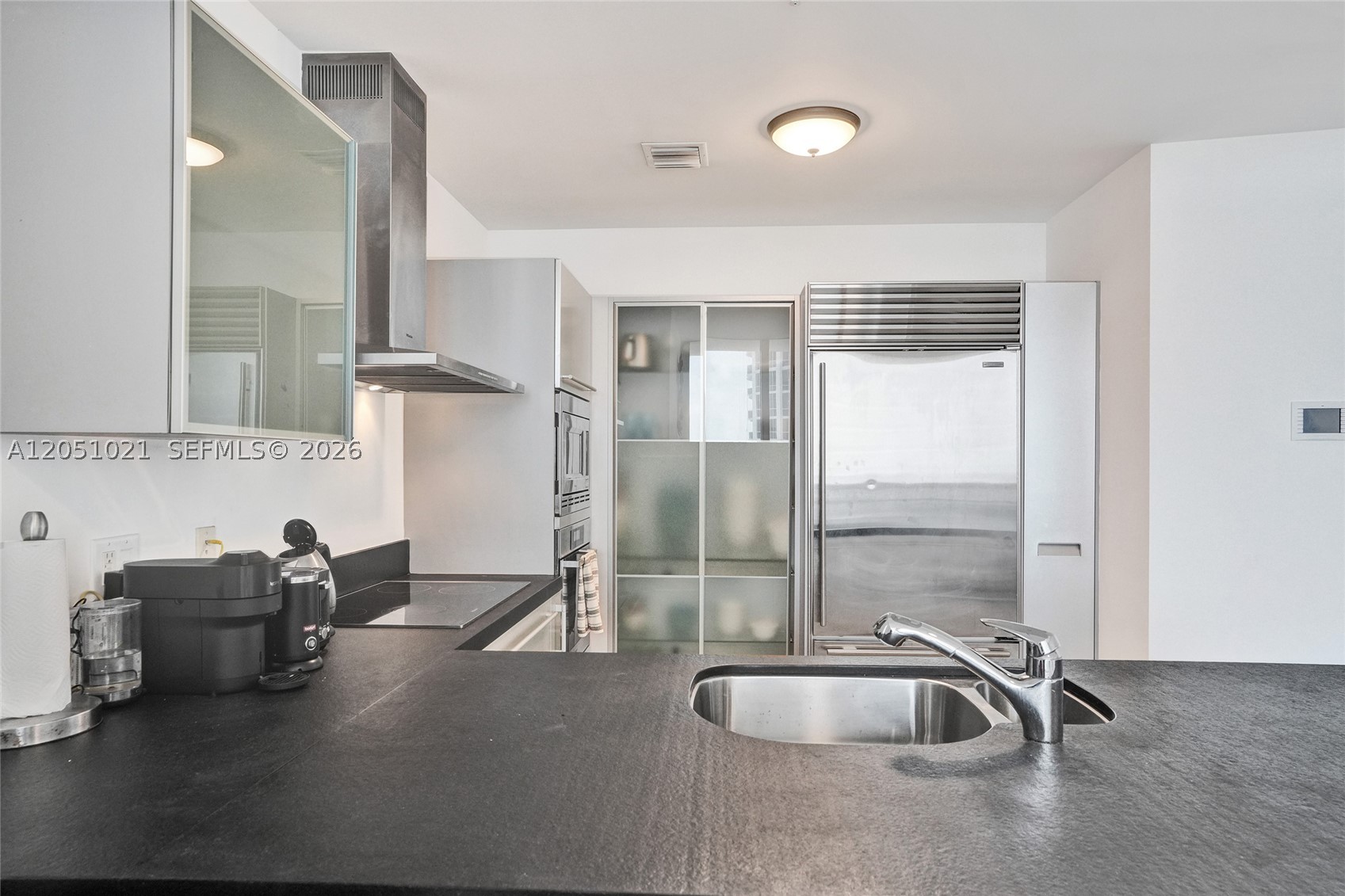 TRUMP ROYALE CONDO - Residential