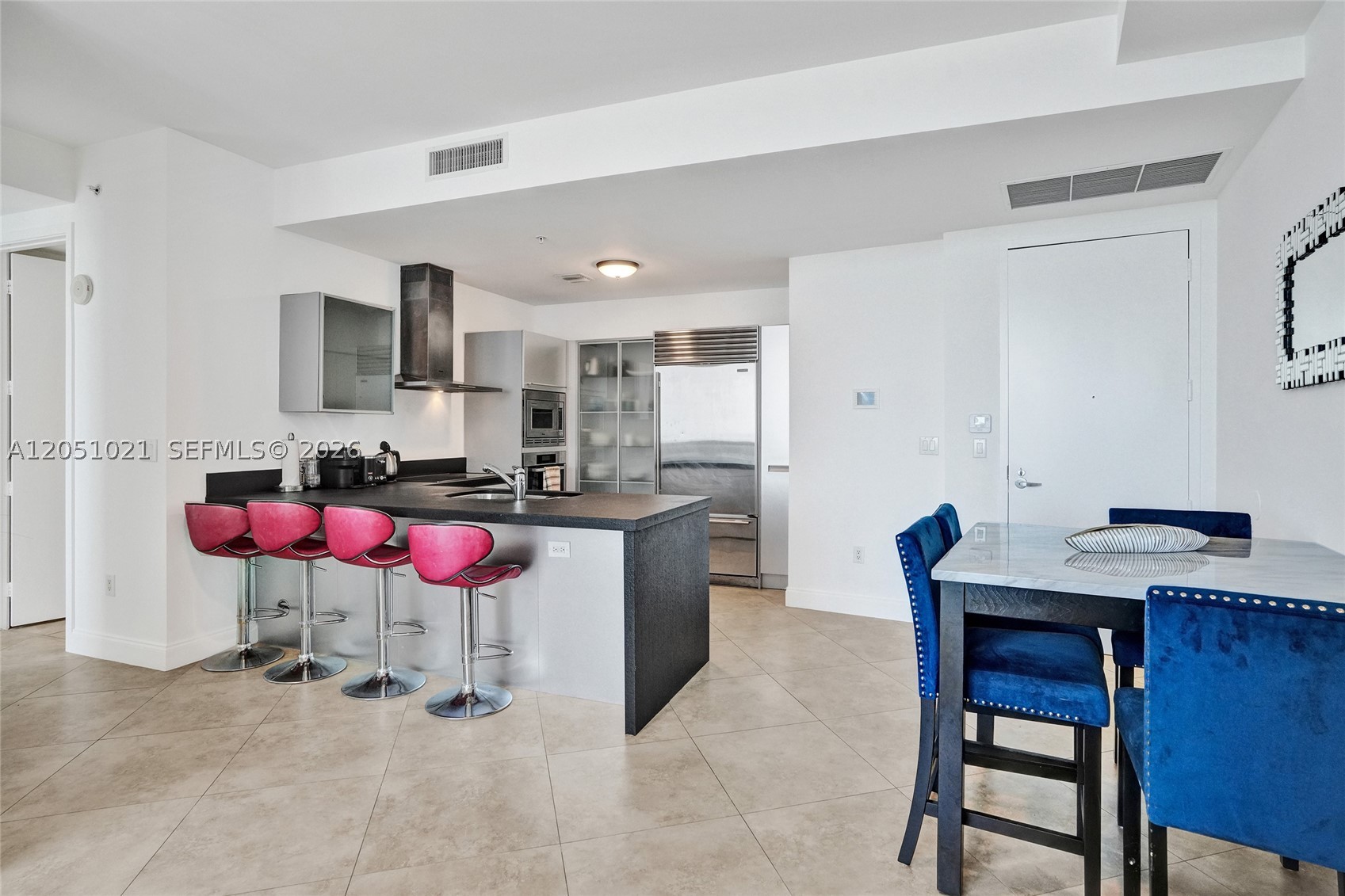 TRUMP ROYALE CONDO - Residential